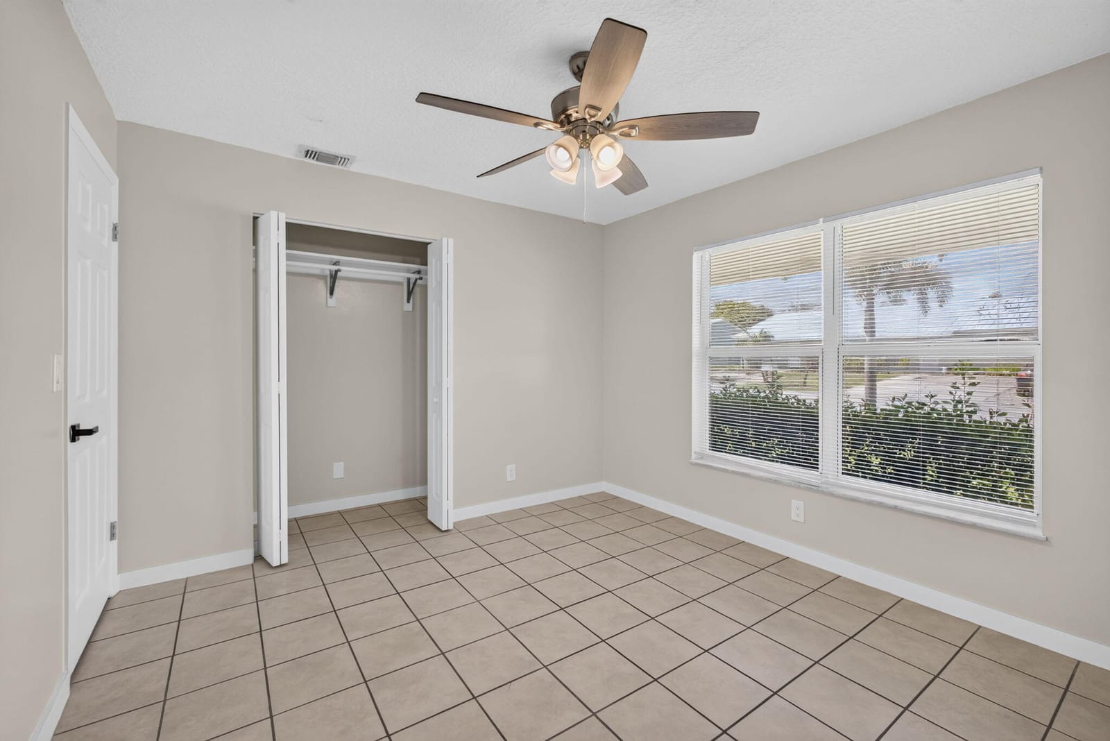 8697 SE HOBE RIDGE Avenue, Hobe Sound, FL 33455 photo 16