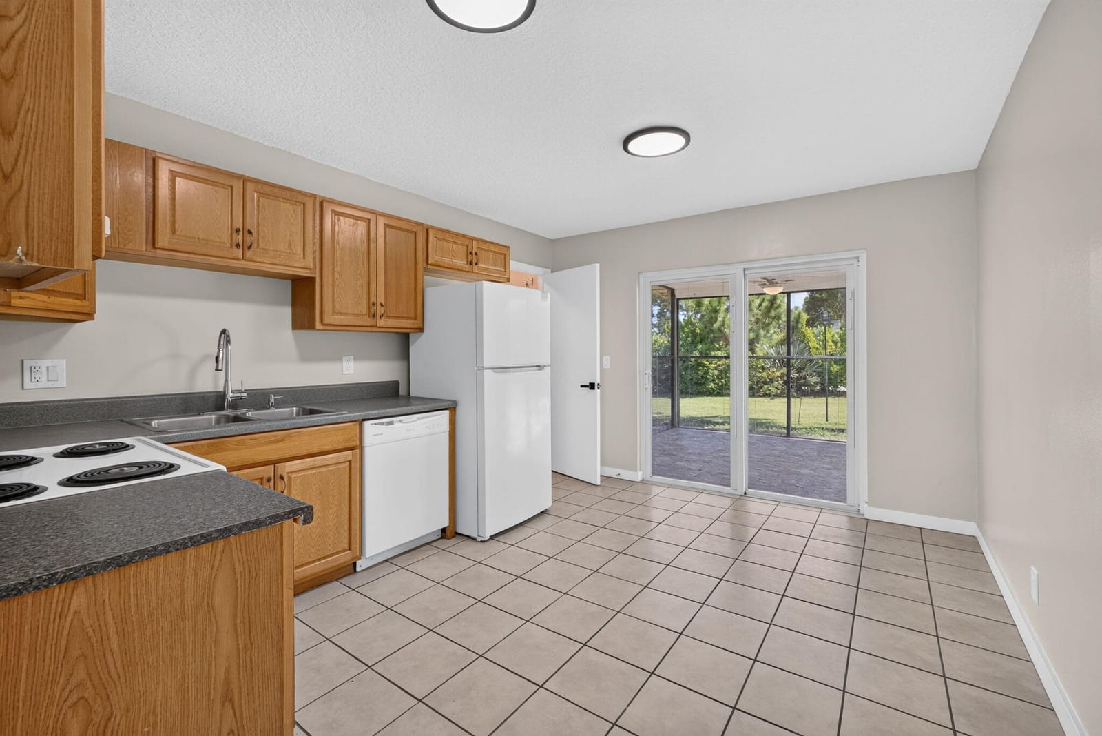 8697 SE HOBE RIDGE Avenue, Hobe Sound, FL 33455 photo 9