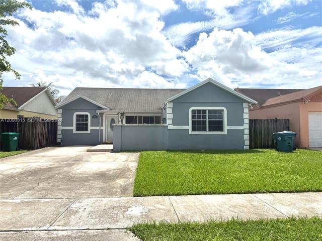 3226 NW 203rd Street, Miami Gardens, FL 33056