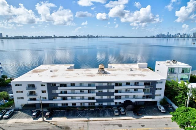 1880 S Treasure Drive 4M, North Bay Village, FL 33141