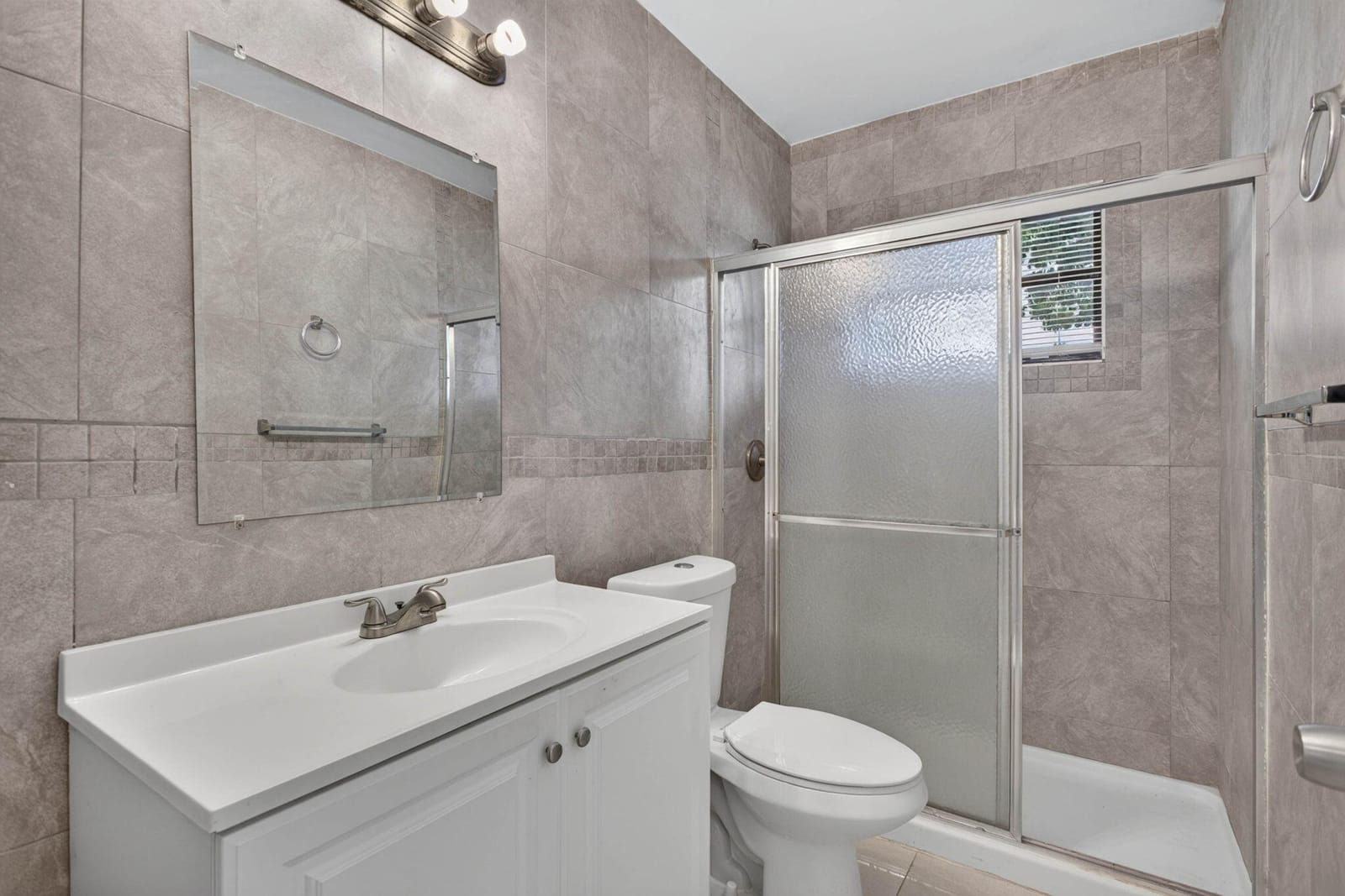 7571 LASALLE Boulevard, Miramar, FL 33023 photo 23