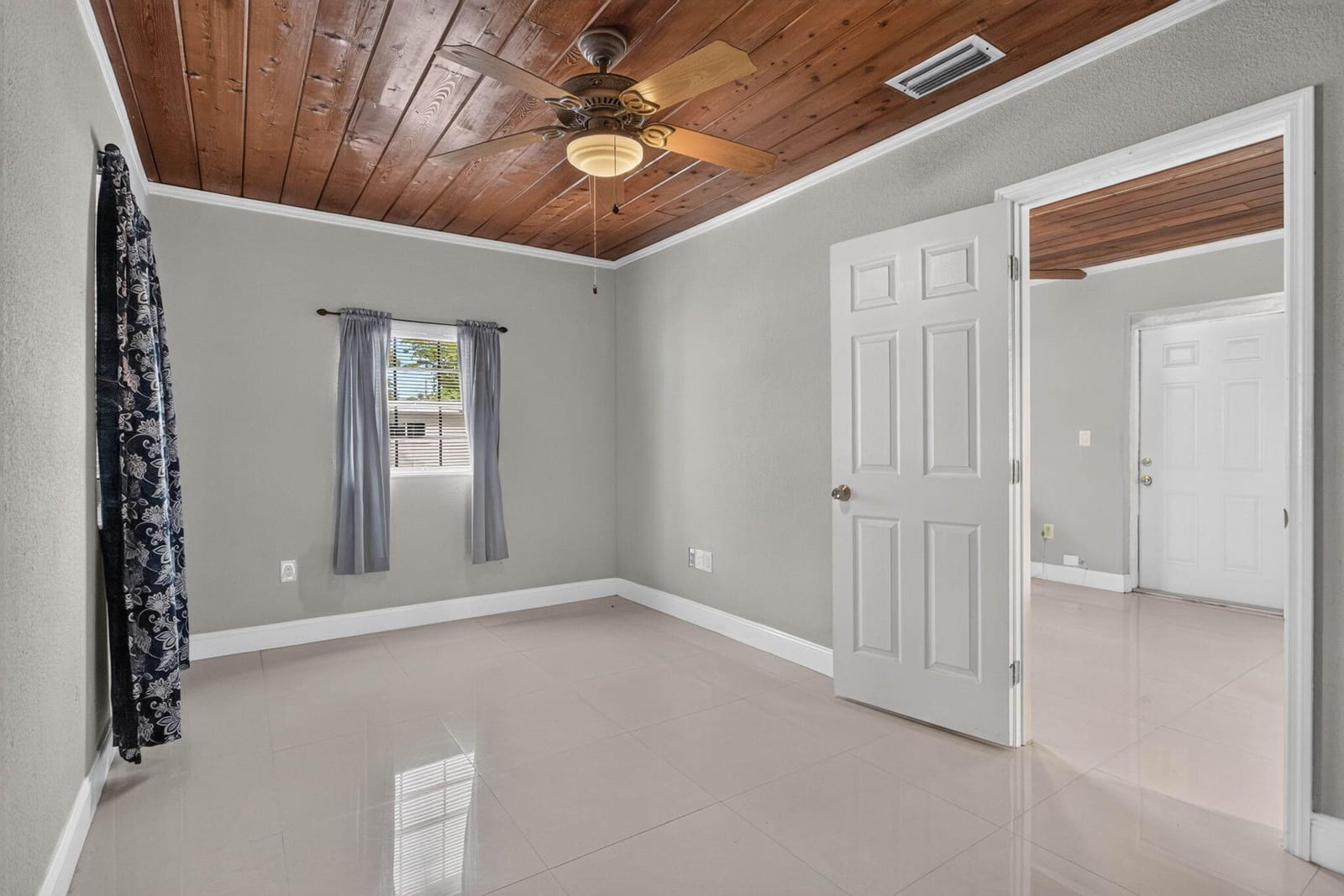 7571 LASALLE Boulevard, Miramar, FL 33023 photo 27