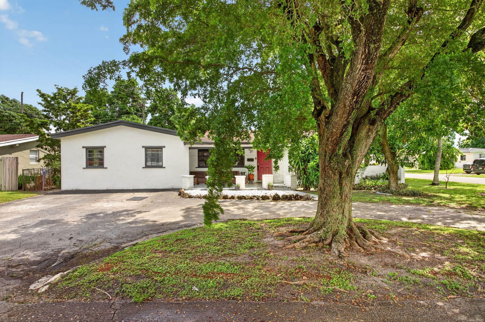 7571 LASALLE Boulevard, Miramar, FL 33023 photo 29