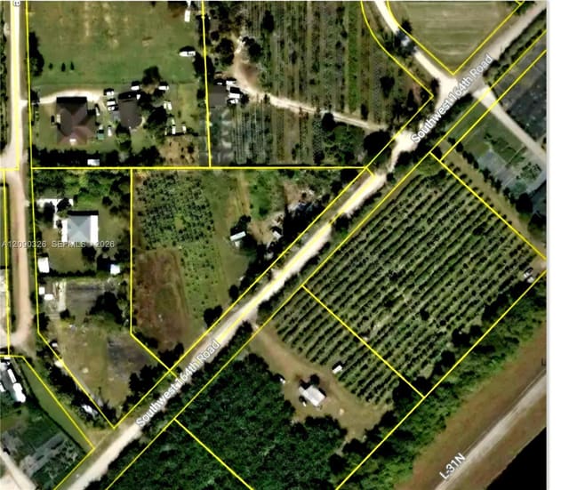 196 SW 164 Road, Homestead, FL 33187