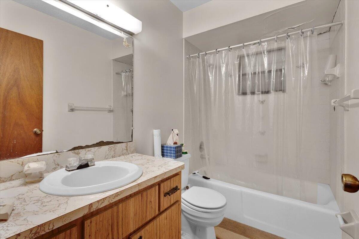 412 SE Dalva Avenue, Port St. Lucie, FL 34984 photo 12