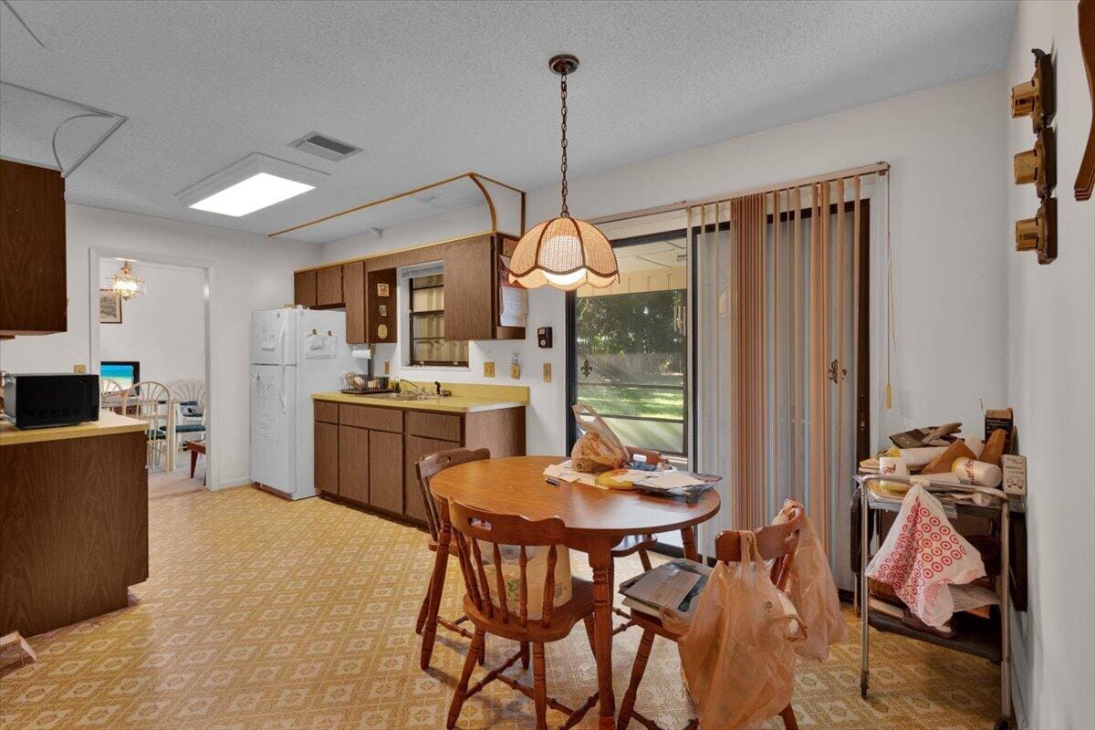 412 SE Dalva Avenue, Port St. Lucie, FL 34984 photo 15