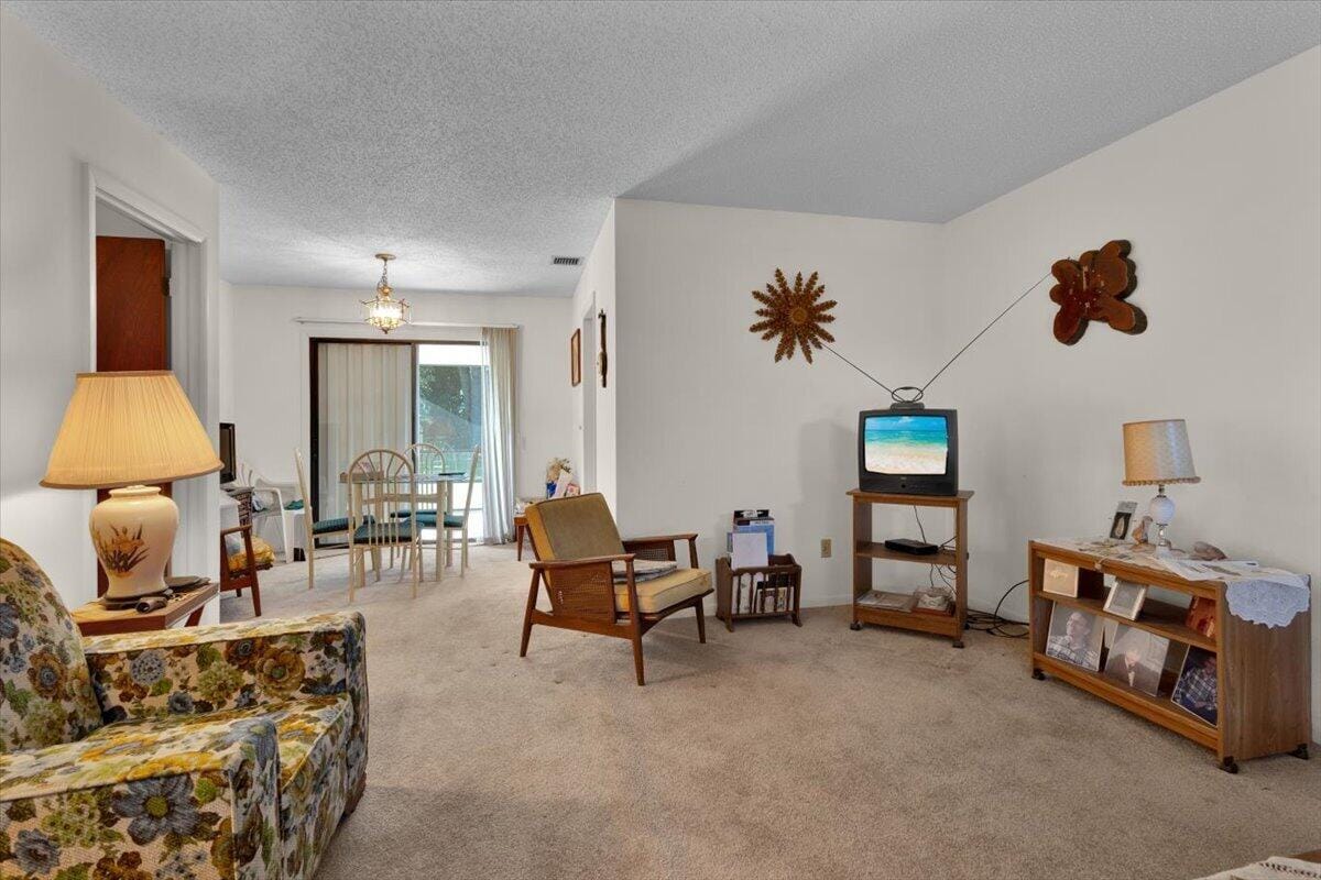 412 SE Dalva Avenue, Port St. Lucie, FL 34984 photo 9