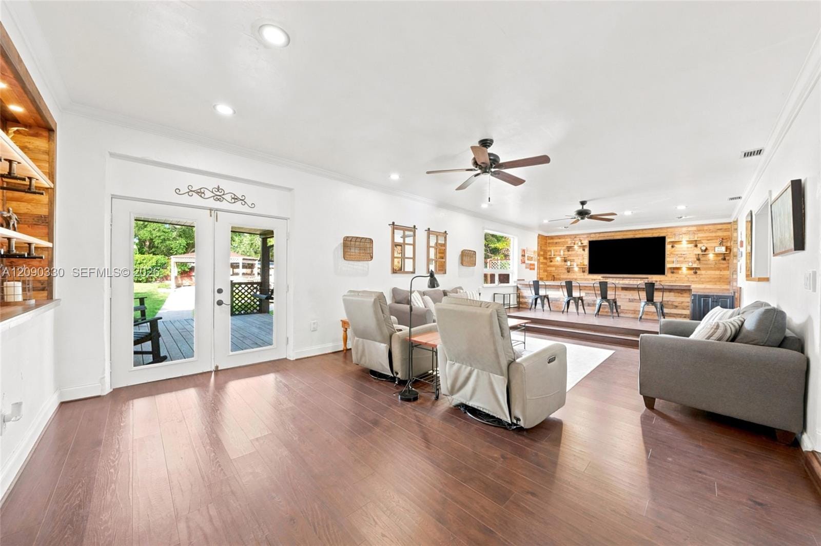 15425 N Miami Avenue, Miami, FL 33169 photo 21