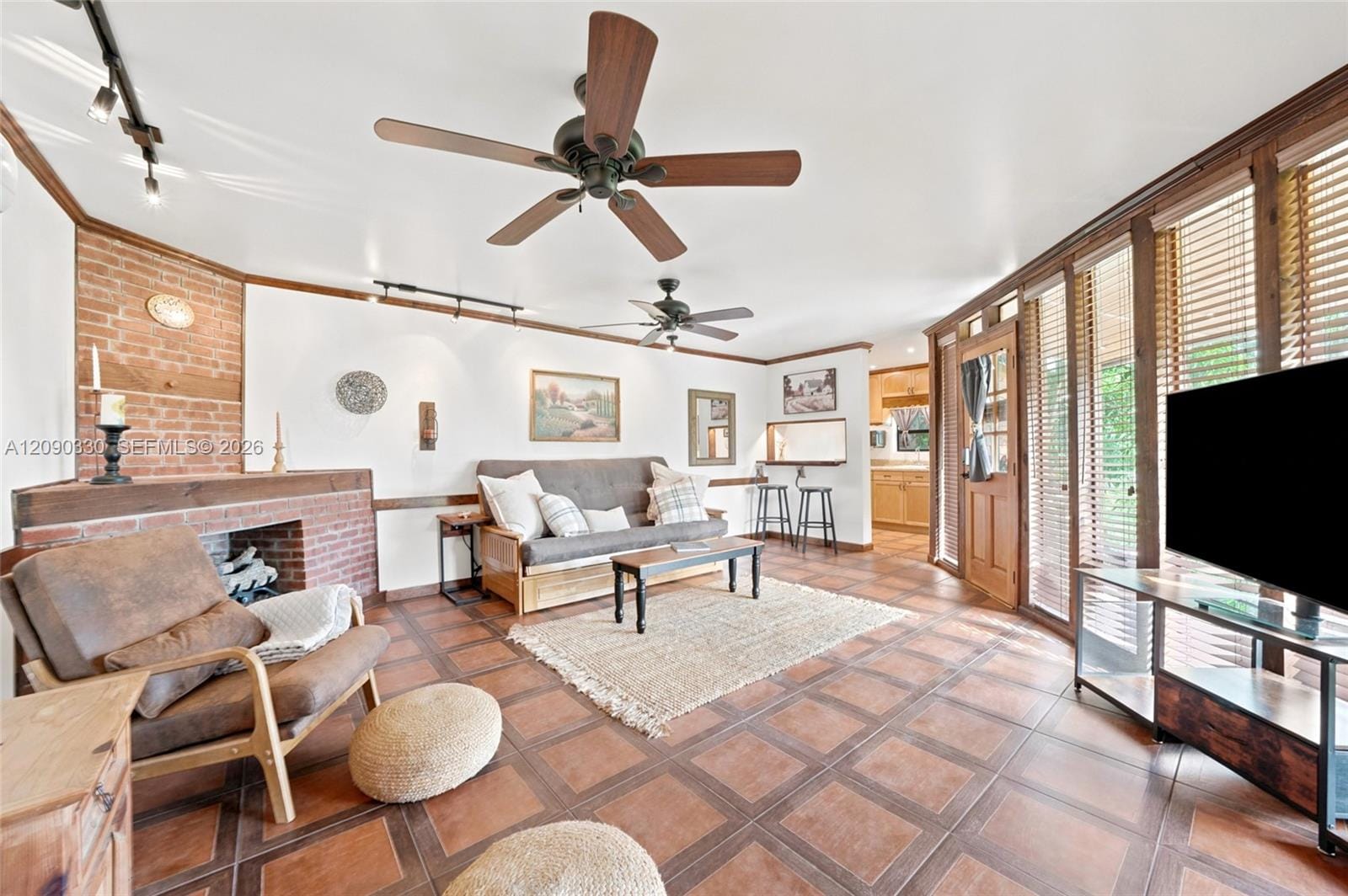 15425 N Miami Avenue, Miami, FL 33169 photo 27