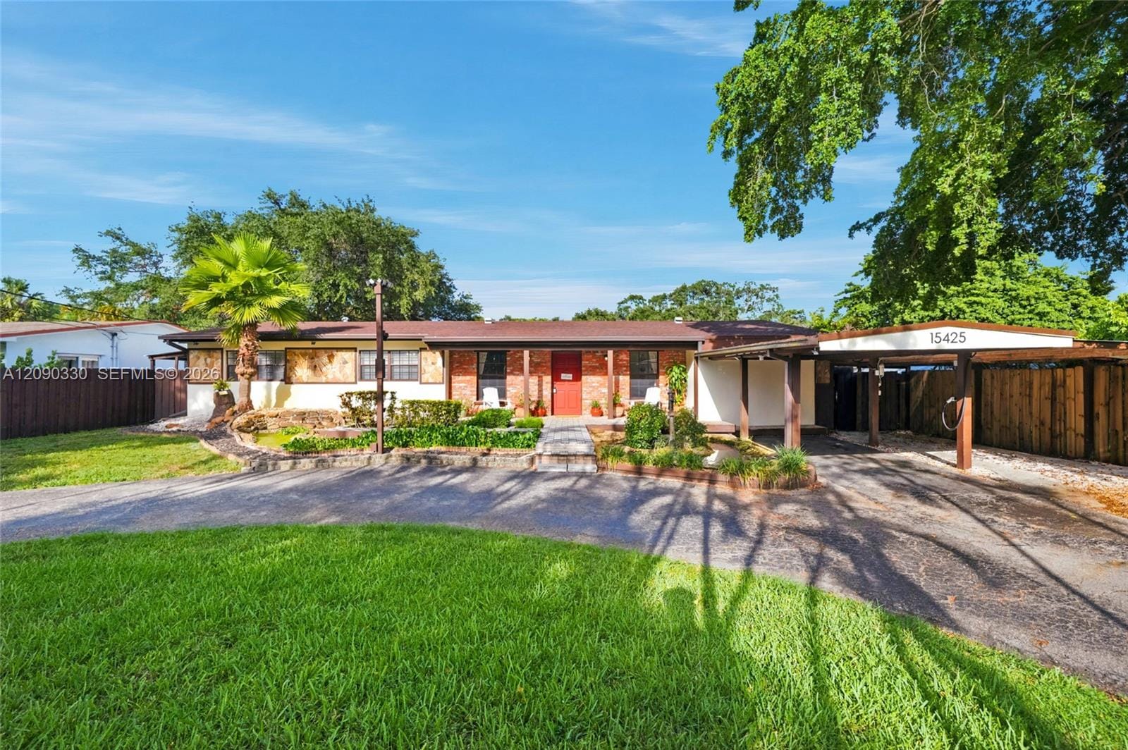 15425 N Miami Avenue — photo 4