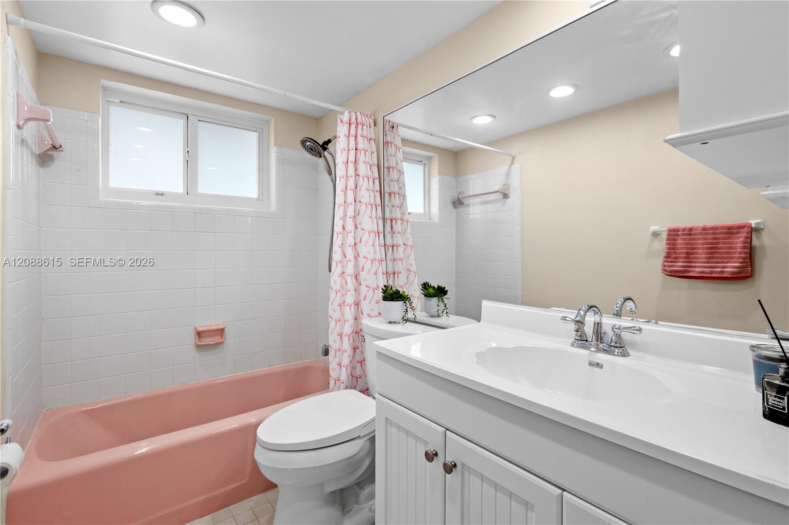 960 Crystal Lake Drive 112, Deerfield Beach, FL 33064 photo 18