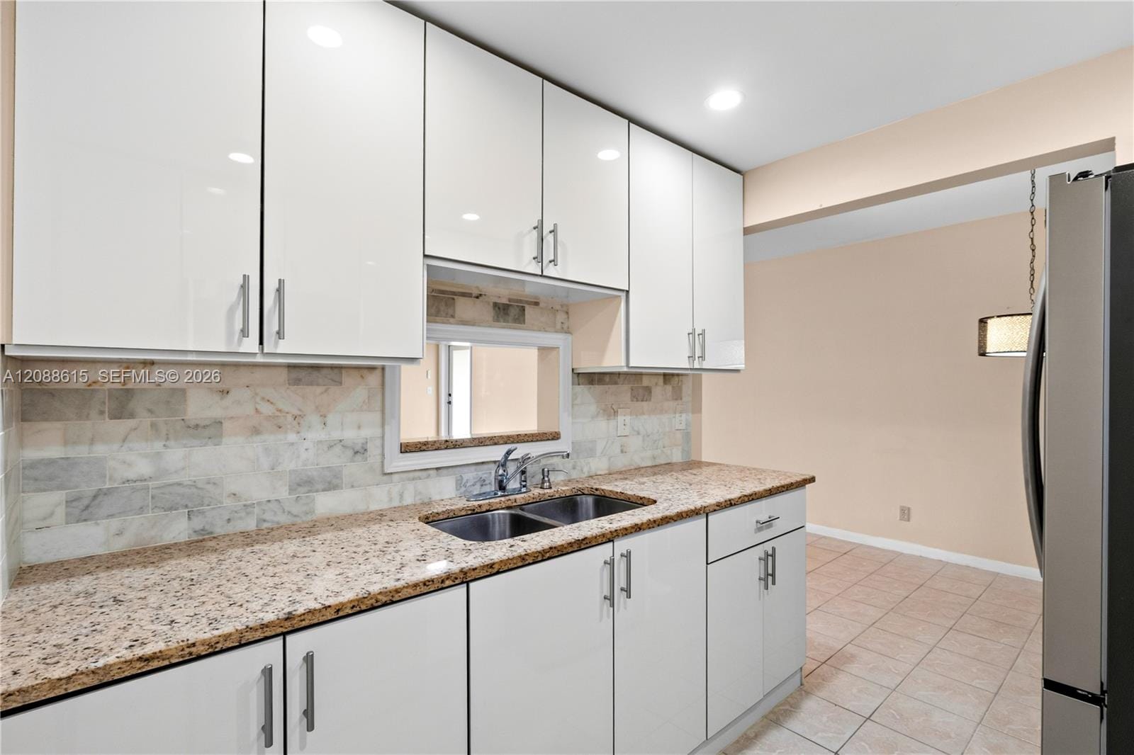 960 Crystal Lake Drive 112, Deerfield Beach, FL 33064 photo 22