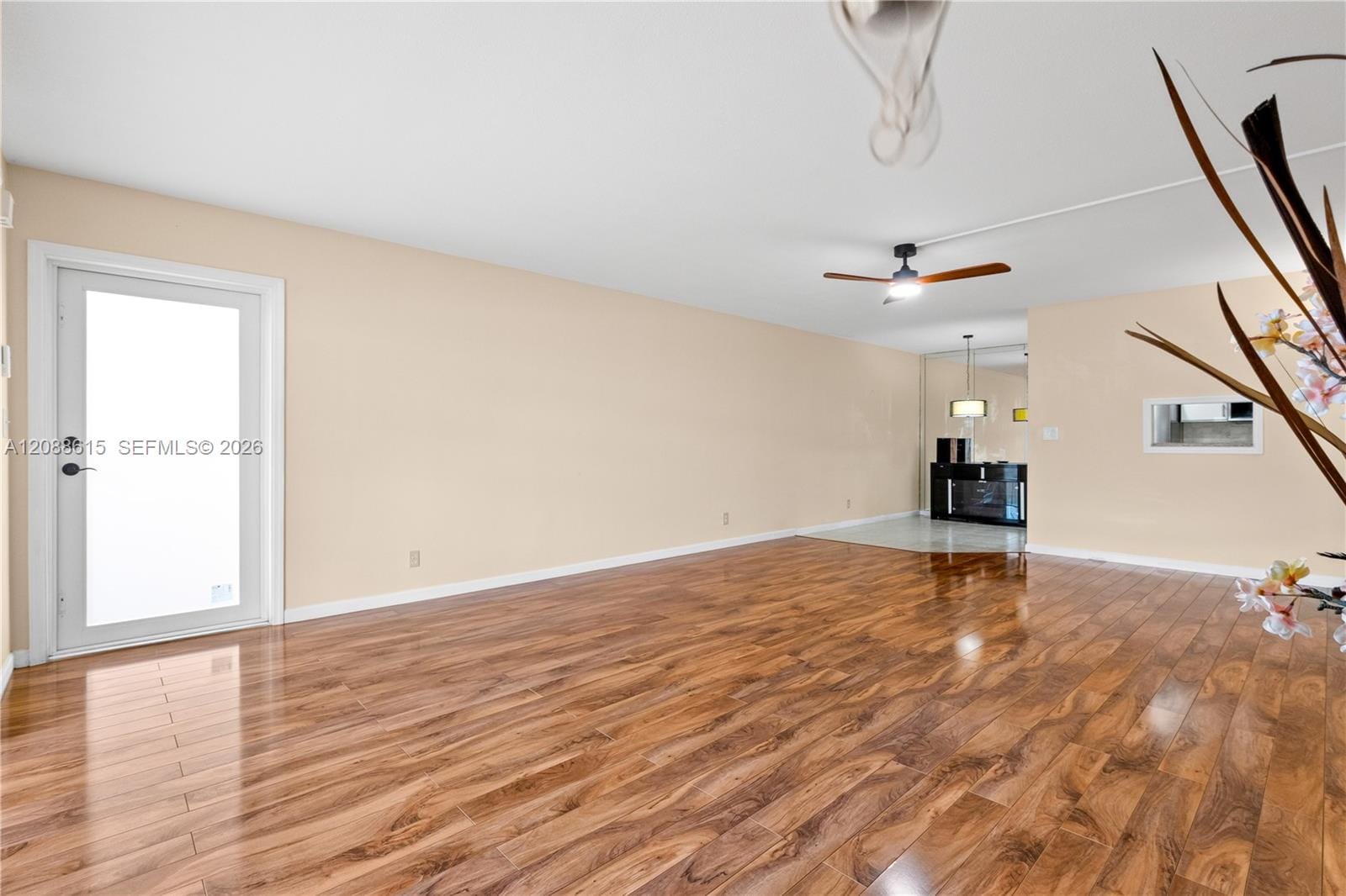 960 Crystal Lake Drive 112 — photo 6