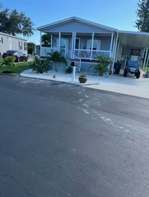 88 Sandhill Boulevard — photo 1