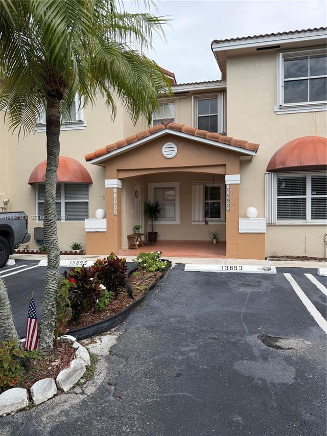 13893 SW 62nd Terrace ., Miami, FL 33183