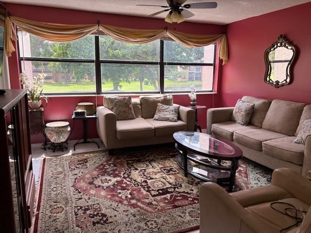 10400 NW 30TH Court 205, Sunrise, FL 33322