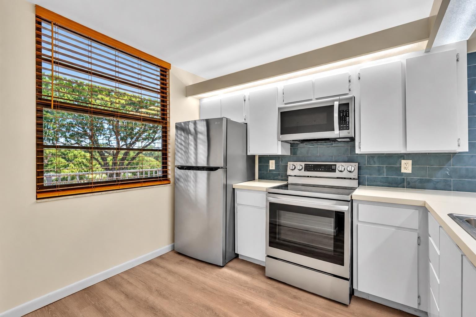 3650 Whitehall Drive 202 — photo 8