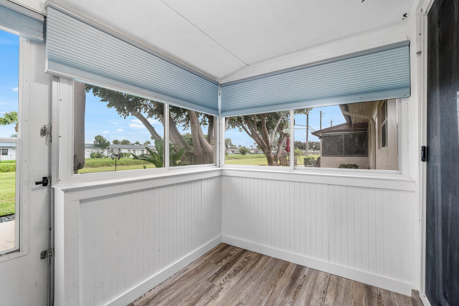 2883 CROSLEY Drive W F, West Palm Beach, FL 33415 photo 23