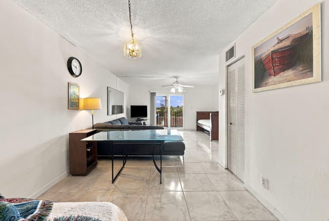 3909 N Ocean Boulevard 410, Fort Lauderdale, FL 33308