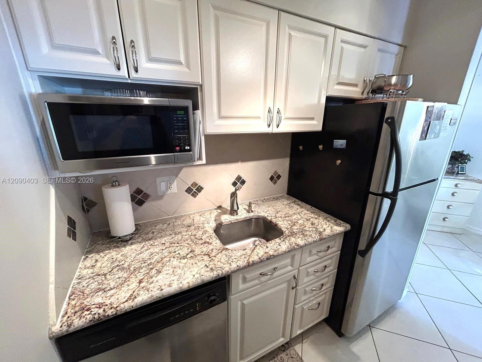 920 SW 11th Avenue 9D — photo 4
