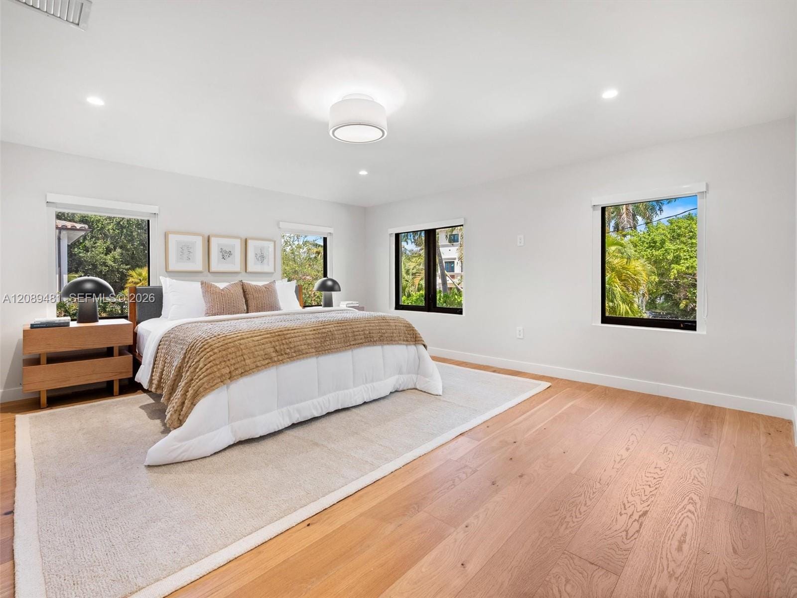 510 W 30th Street, Miami Beach, FL 33140 photo 17