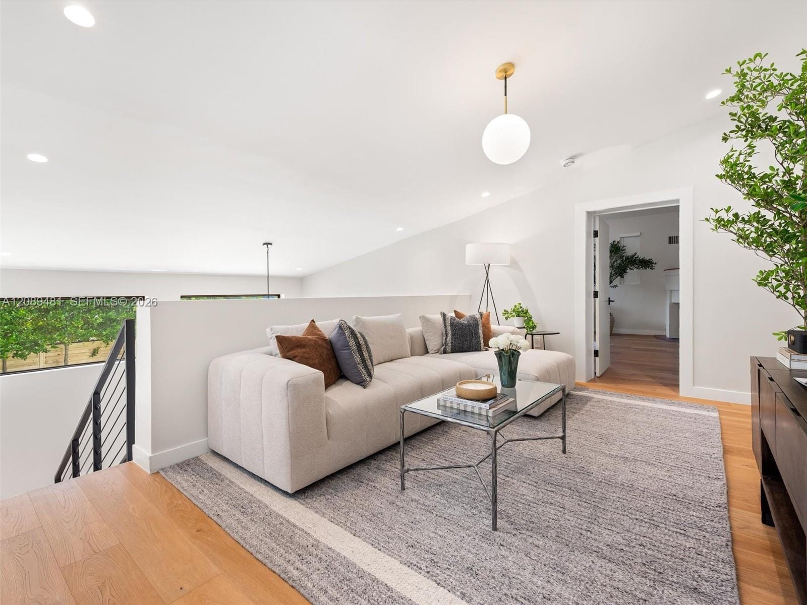 510 W 30th Street — photo 10