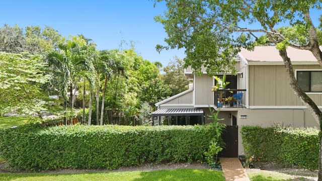 13278 NW 5th Court, Plantation, FL 33325