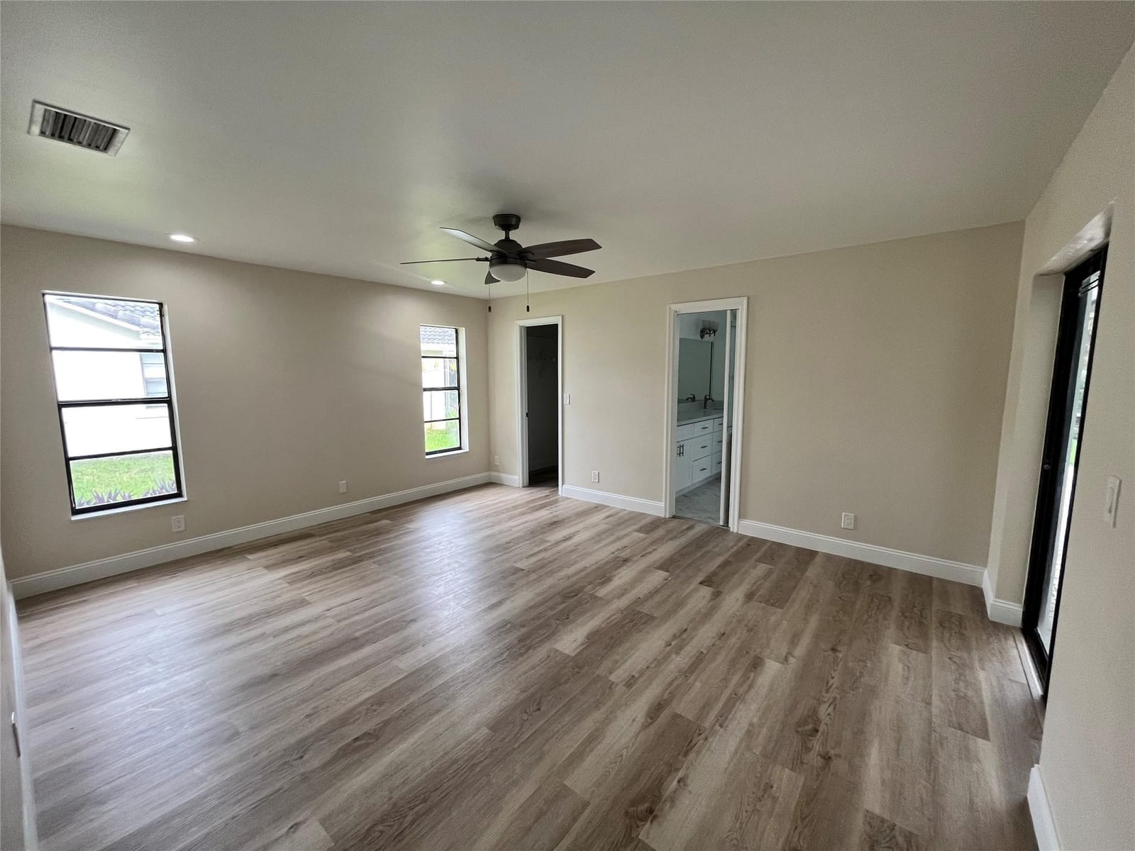 11375 NW 19TH Drive — photo 11