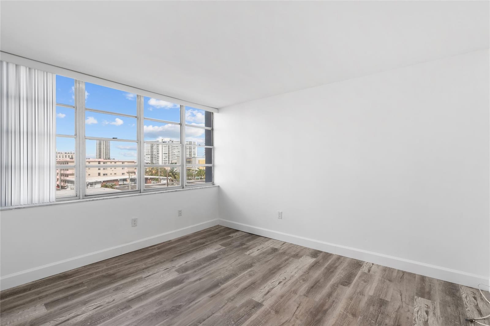 6855 ABBOTT Avenue 504, Miami Beach, FL 33141 photo 27