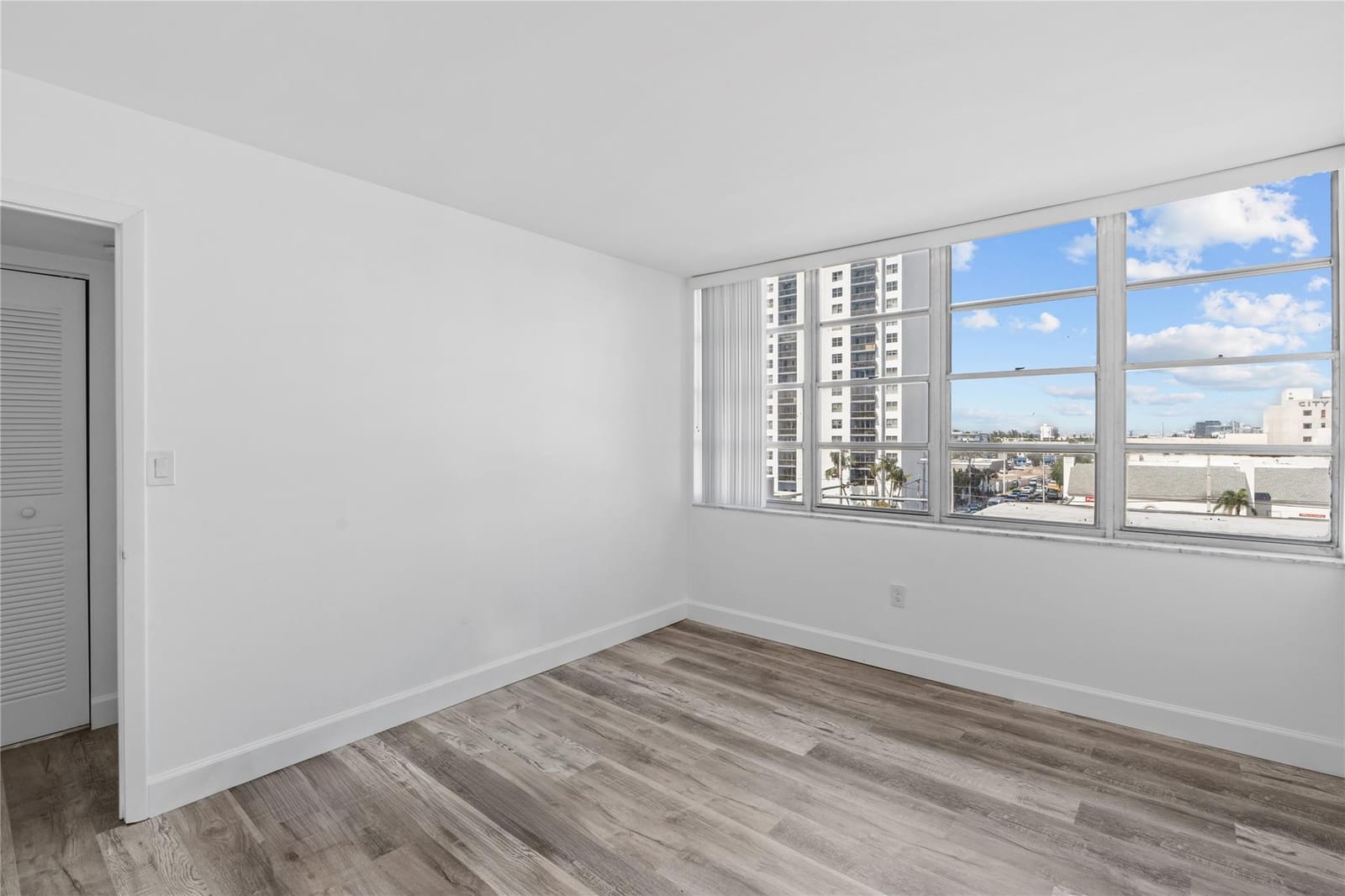 6855 ABBOTT Avenue 504, Miami Beach, FL 33141 photo 28