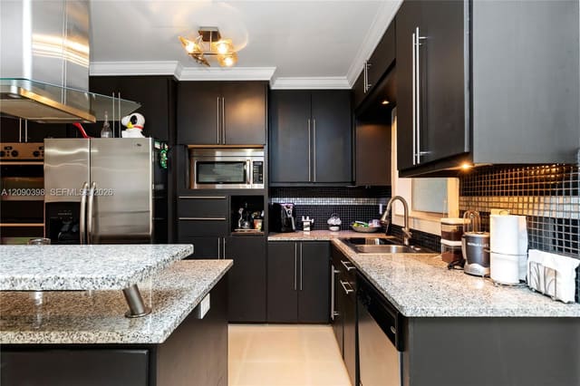 8400 W Sample Road 206, Coral Springs, FL 33065