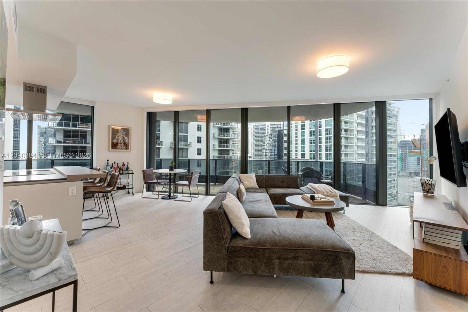 1000 Brickell Plaza 2401 — photo 1