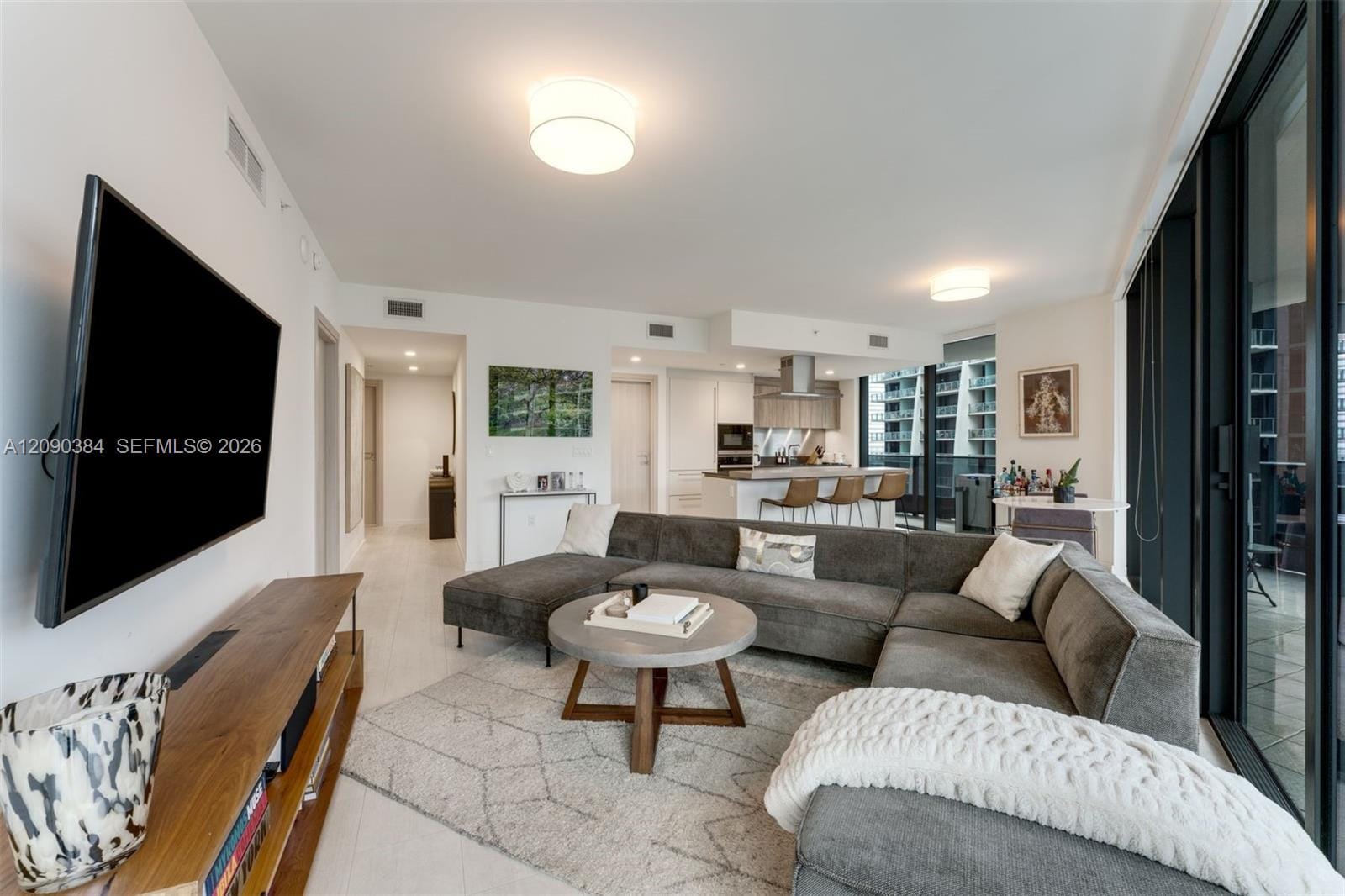 1000 Brickell Plaza 2401 — photo 3
