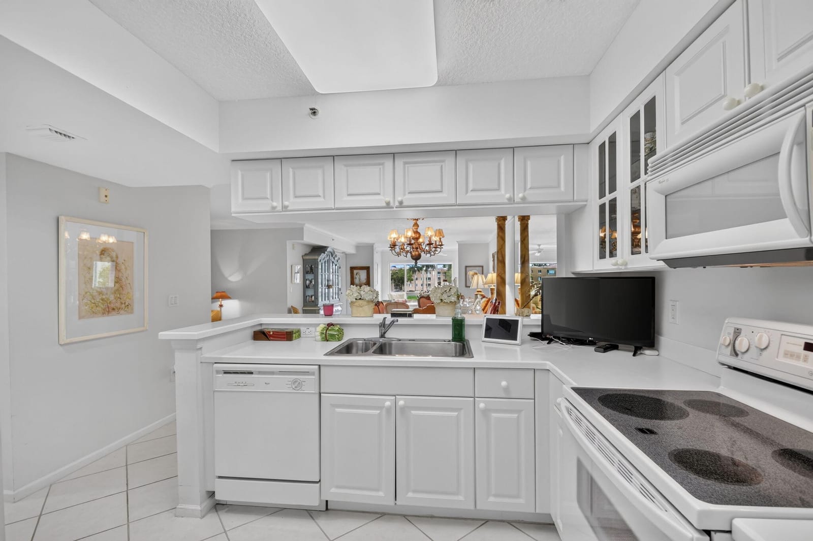 12547 Imperial Isle Drive 303 — photo 11