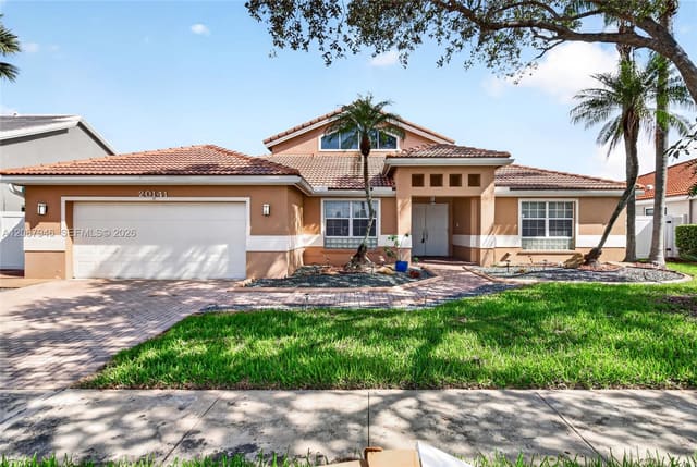 20141 NW 10th Street, Pembroke Pines, FL 33029