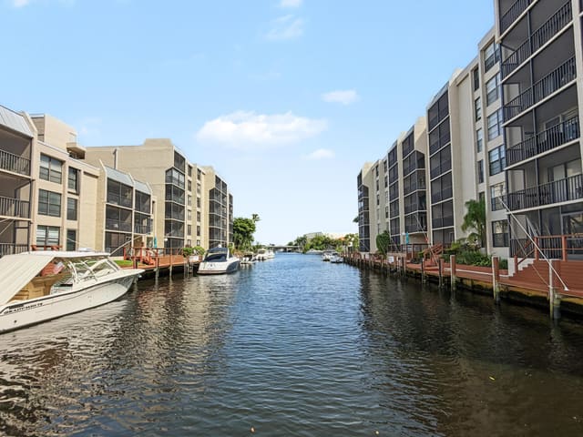 9 Royal Palm Way 3060, Boca Raton, FL 33432