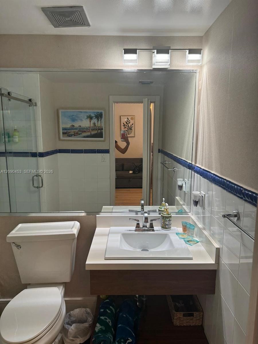 918 Ocean Drive 206 — photo 12