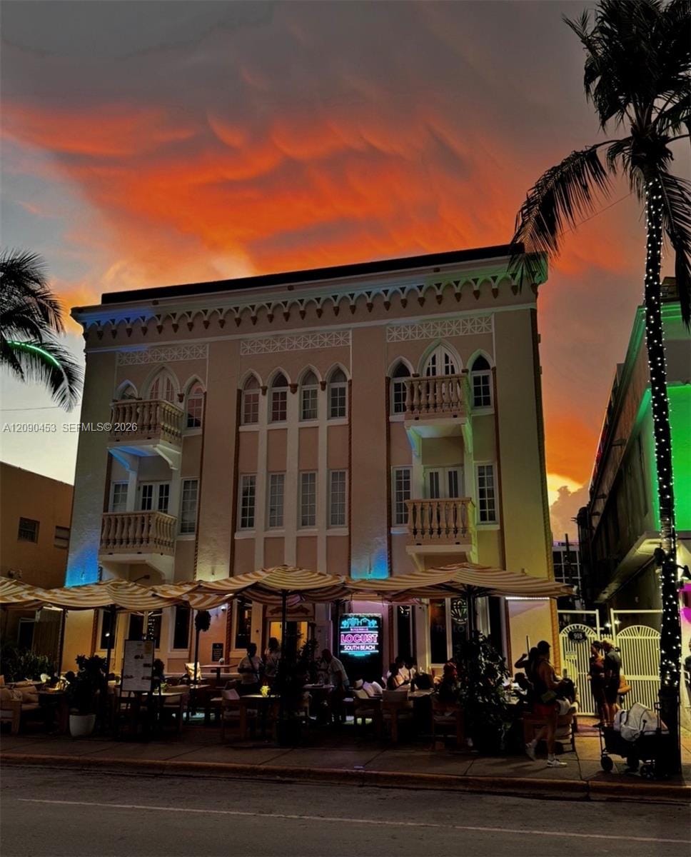 918 Ocean Drive 206, Miami Beach, FL 33139 photo 21