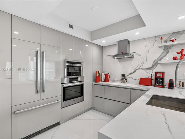250 Sunny Isles Boulevard 3-1004, Sunny Isles Beach, FL 33160