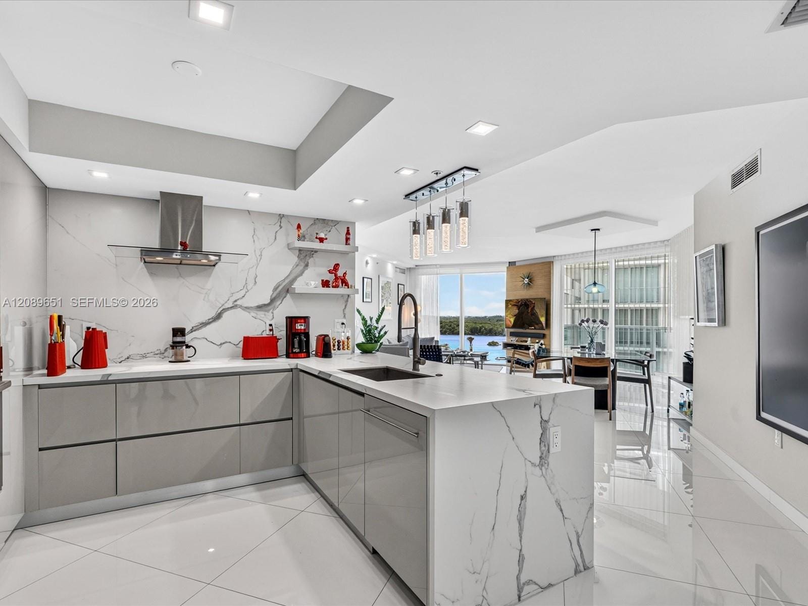 250 Sunny Isles Boulevard 3-1004, Sunny Isles Beach, FL 33160 photo 2
