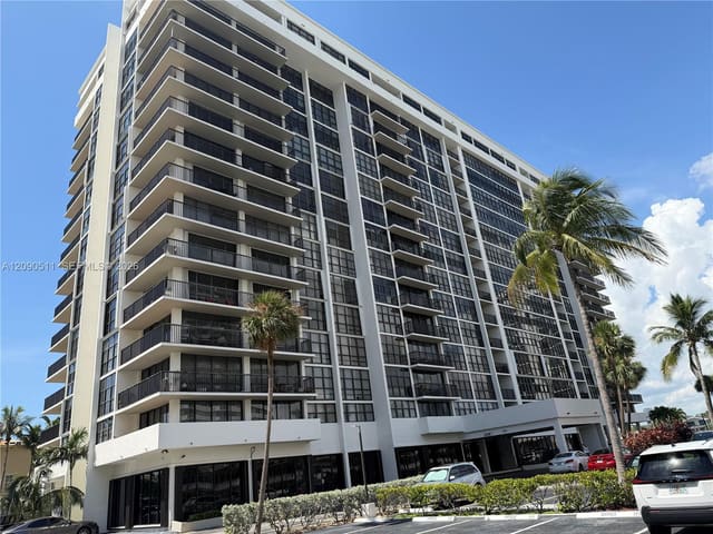 2049 S Ocean Drive 708, Avant Garde, Hallandale Beach, FL