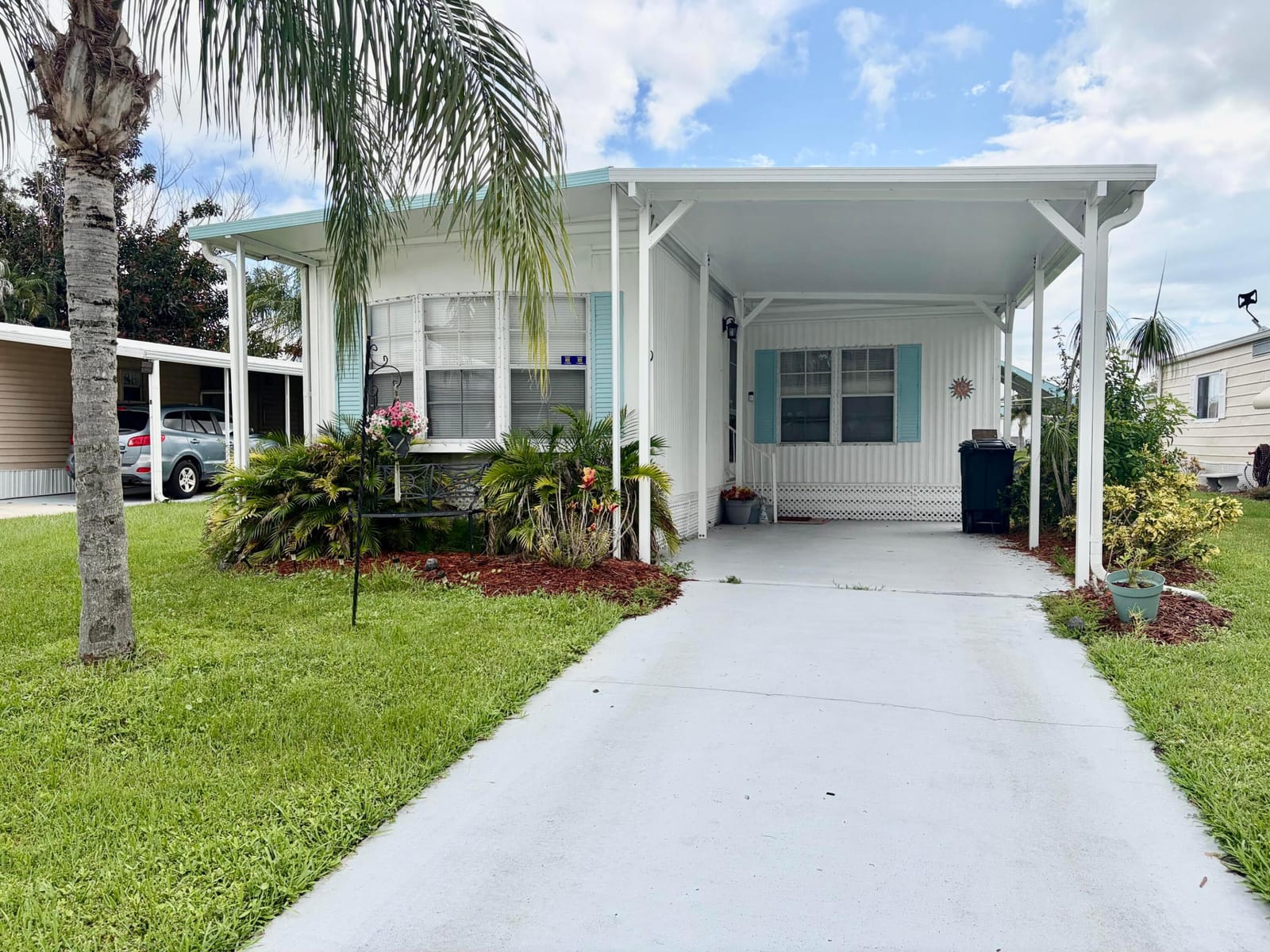 2 bedroom home for sale at 10 La Paloma, Port St Lucie, FL 34952 — $94,000