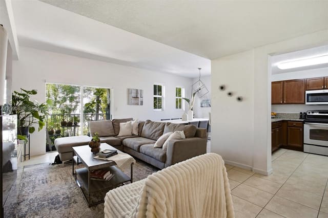 11605 NW 89th Street 228, Doral, FL 33178