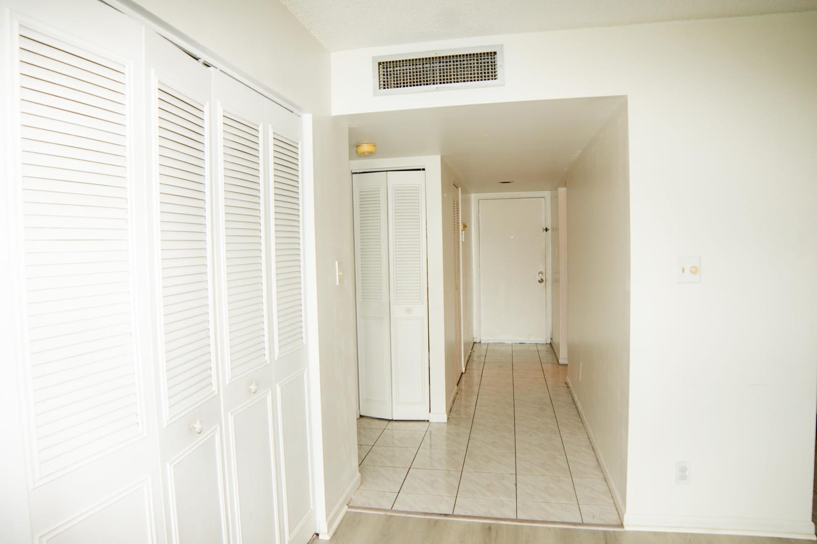 3301 NW 47TH Terrace 403, Lauderdale Lakes, FL 33319 photo 12