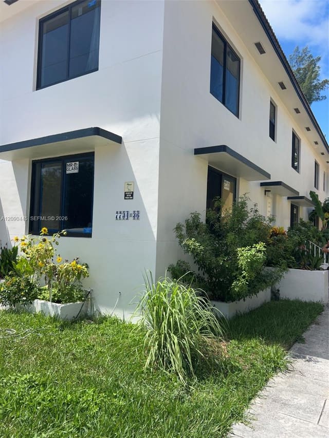 7734 Byron Avenue 6, Miami Beach, FL 33141