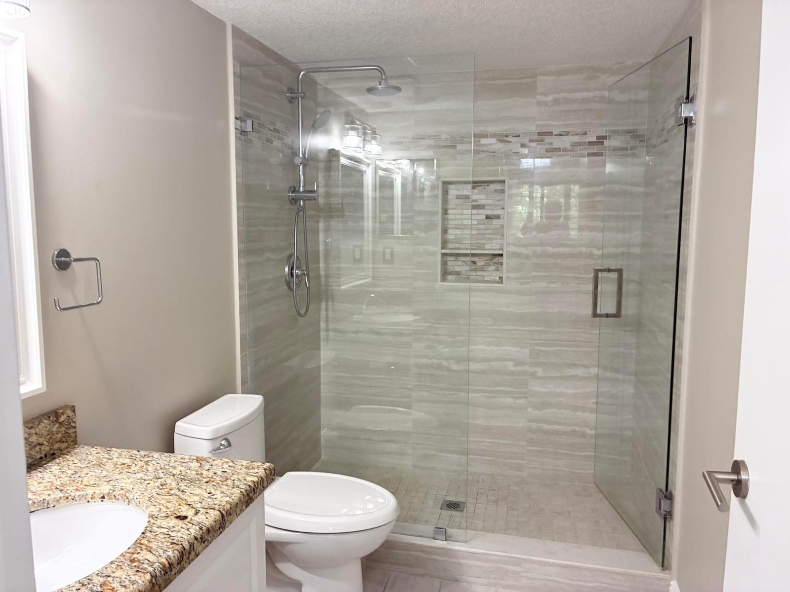 1000 CRESTWOOD Court S 1005 — photo 12