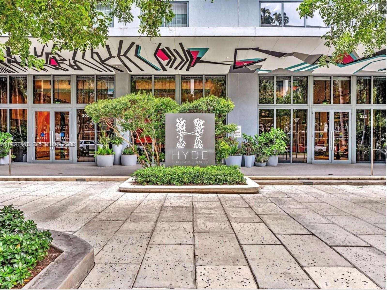 121 NE 34th Street 2402, Miami, FL 33137 photo 13