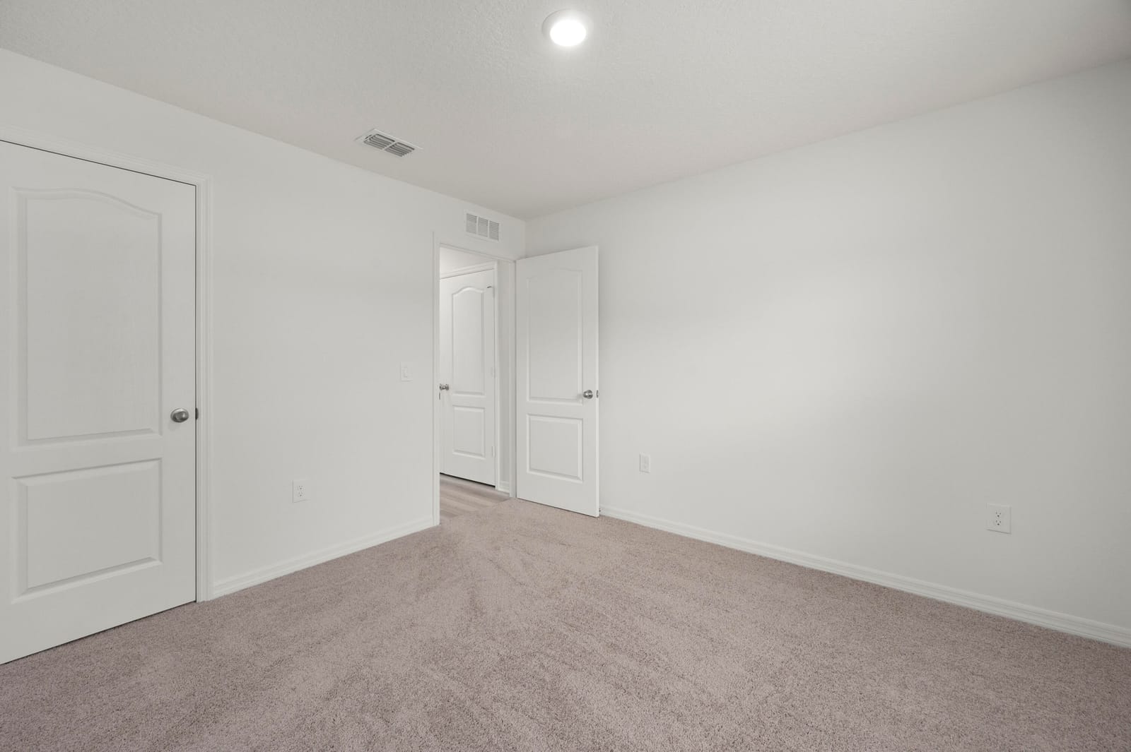 8766 101ST Court, Vero Beach, FL 32967 photo 12
