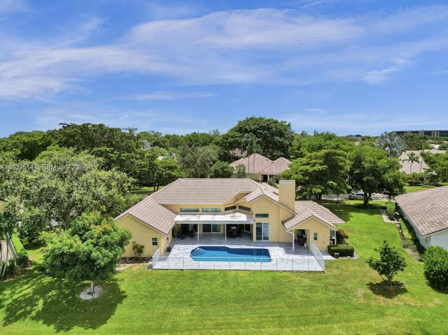 4495 WOODFIELD Boulevard, Boca Raton, FL 33434