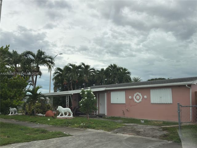 3205 W 14th Avenue, Hialeah, FL 33012